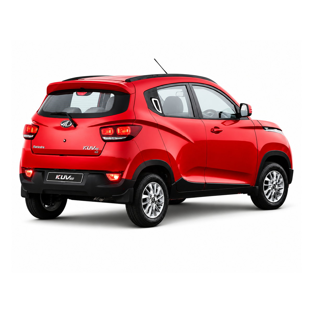 LUNETA MAHINDRA KUV100 2016-2019